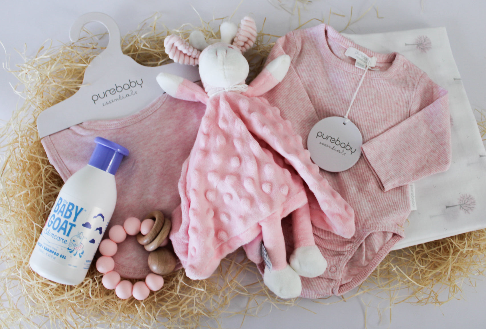 The Sweetest Thing Hamper – Pink